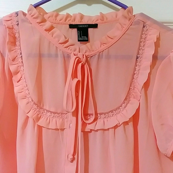 FOREVER 21 Blouse - Picture 2 of 5